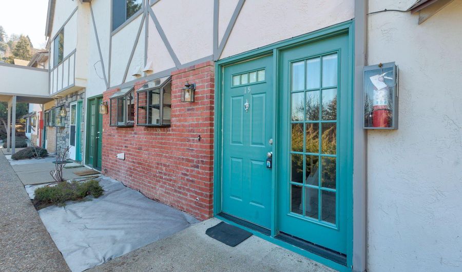 495 Chestnut St 19, Ashland, OR 97520 - 2 Beds, 2 Bath