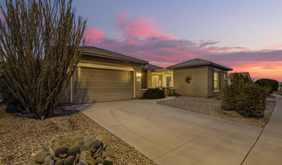 20294 N 262nd Dr, Buckeye, AZ 85396 - 3 Beds, 3 Bath