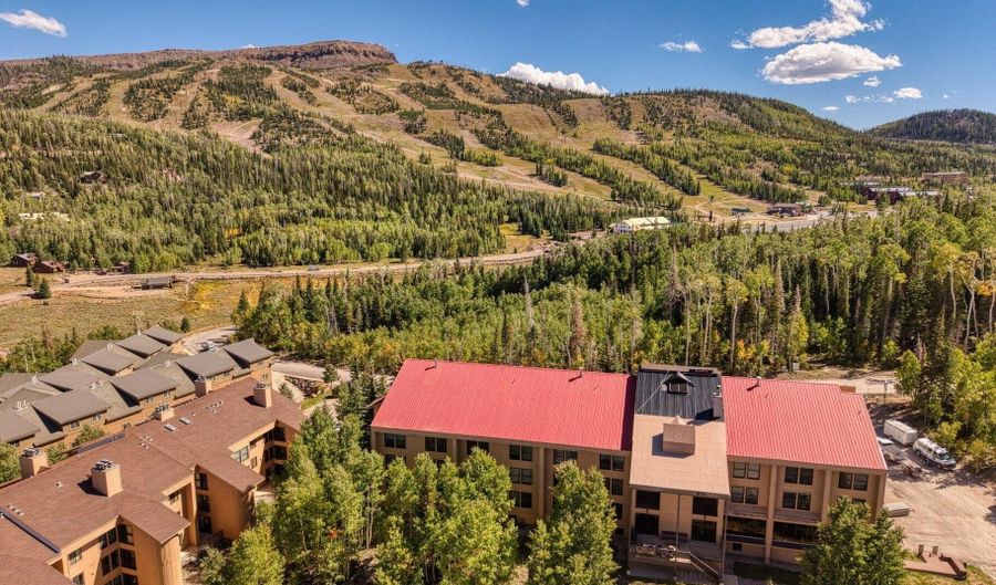 150 W Ridge View St 128, Brian Head, UT 84719 - 1 Beds, 1 Bath