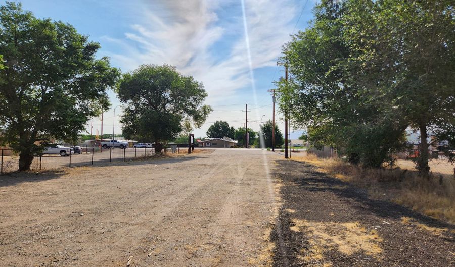 1165 Bosque Farms Blvd, Bosque Farms, NM 87068 - 0 Beds, 0 Bath