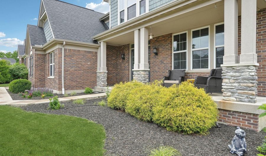 574 Ravensridge Ct, Alexandria, KY 41001 - 4 Beds, 4 Bath