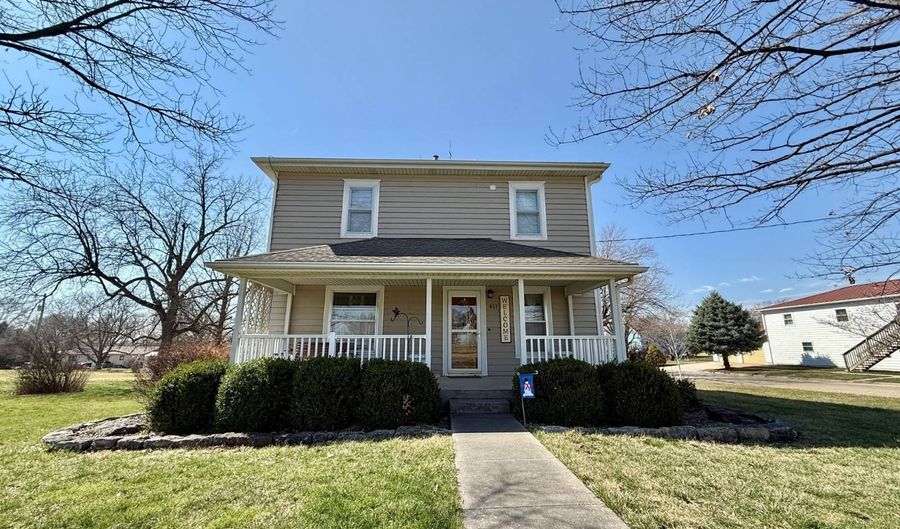 411 Fitzgerald St, Beattie, KS 66406 - 3 Beds, 2 Bath
