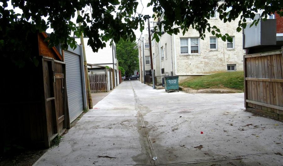 1115 G St NE, Washington, DC 20002 - 4 Beds, 1 Bath