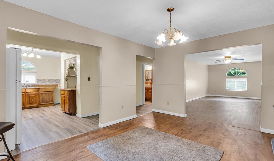 15775 Elm Row Rd, Albion, MI 49224 - 2 Beds, 1 Bath
