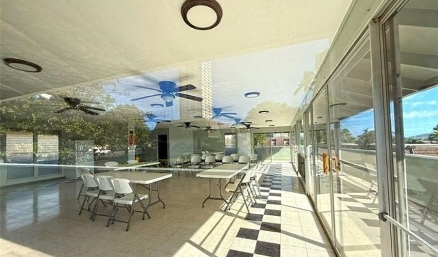 98-263 Kaonohi St I-3, Aiea, HI 96701 - 3 Beds, 3 Bath