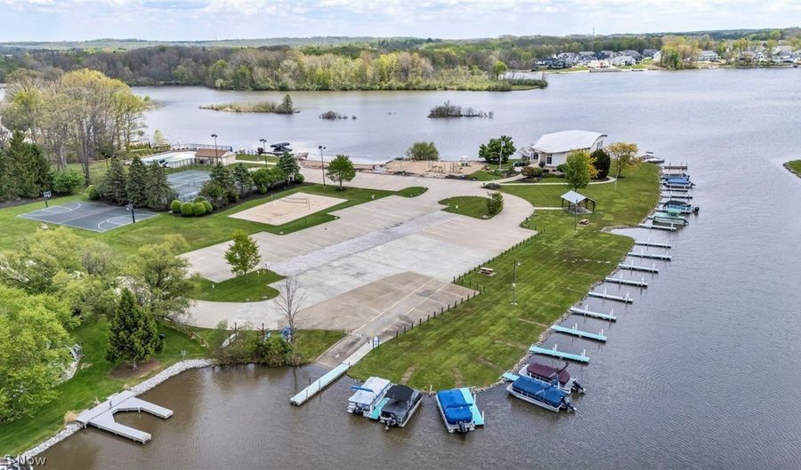 3717 Sea Ray Cv, Aurora, OH 44202 - 3 Beds, 2 Bath