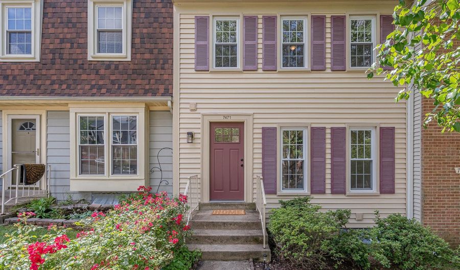 7471 TOWCHESTER Ct, Alexandria, VA 22315 - 4 Beds, 4 Bath