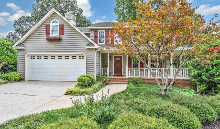 308 Deepwood Dr, Greer, SC 29651 - 4 Beds, 3 Bath