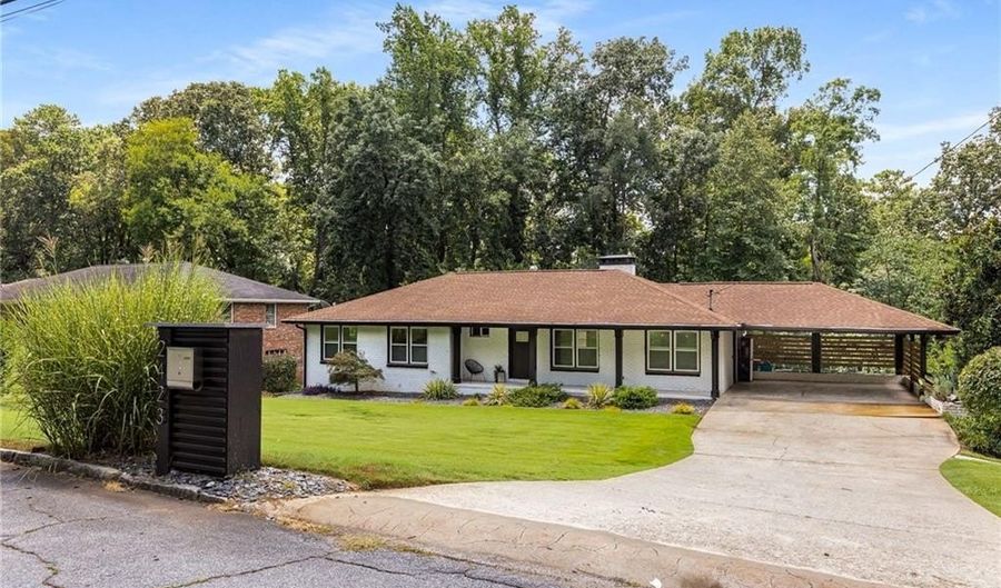 2423 Sunset Dr NE, Atlanta, GA 30345 - 4 Beds, 4 Bath