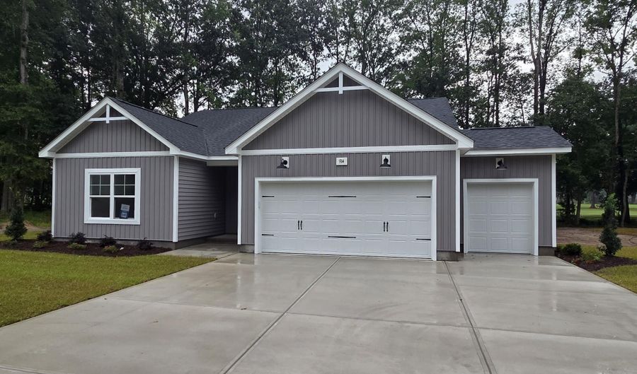 914 Rialto Ln, Ayden, NC 28513 - 3 Beds, 2 Bath
