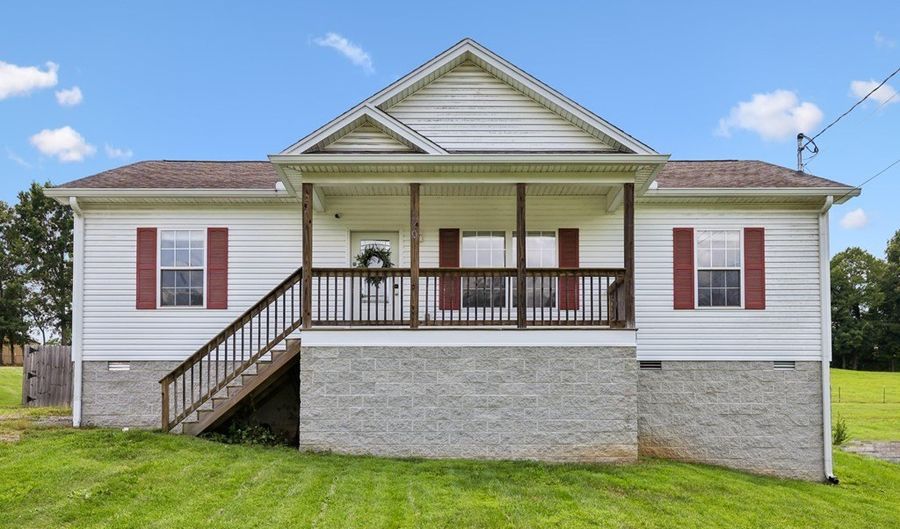 270 High St, Alexandria, TN 37012 - 3 Beds, 2 Bath