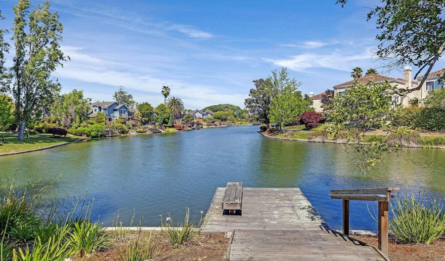 131 Diapian Bay, Alameda, CA 94502 - 3 Beds, 2 Bath