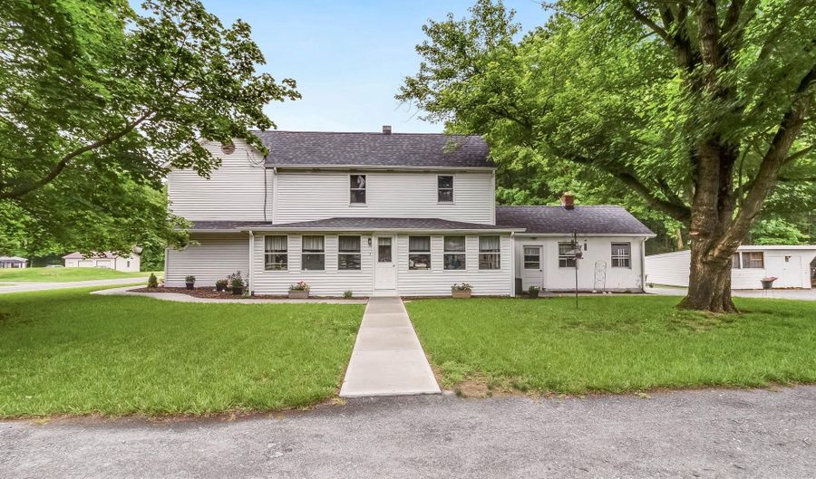 5634 PEARSONS CORNER Rd, Dover, DE 19904 - 3 Beds, 2 Bath