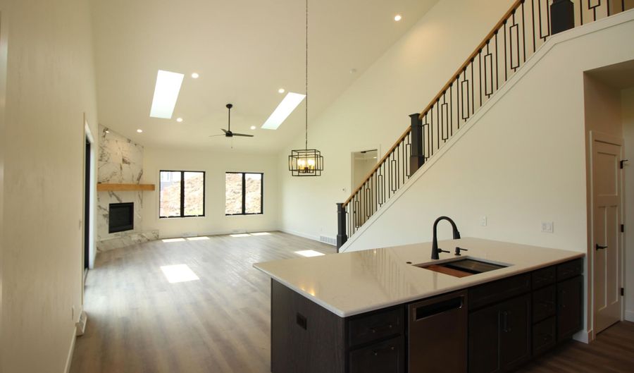 367 Ridge View Dr, Milton, WI 53563 - 3 Beds, 3 Bath