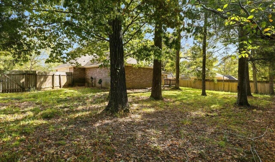 135 Easthaven Dr, Brandon, MS 39042 - 3 Beds, 2 Bath