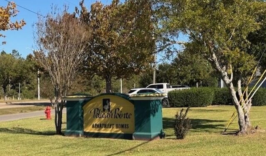 485 Ruella Ave, Bay St. Louis, MS 39520 - 3 Beds, 1 Bath