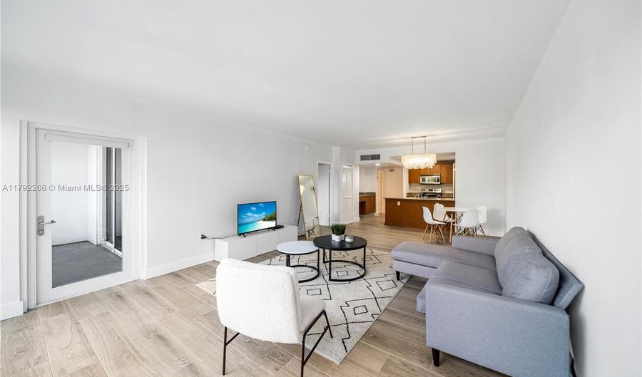 10275 Collins Ave 224, Bal Harbour, FL 33154 - 1 Beds, 2 Bath