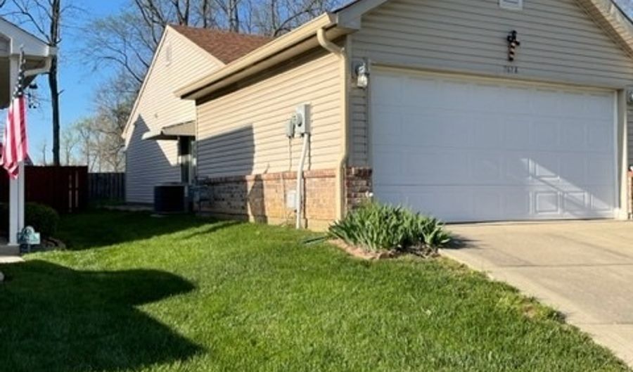 7616 Orchard Village Dr, Indianapolis, IN 46217 - 2 Beds, 2 Bath