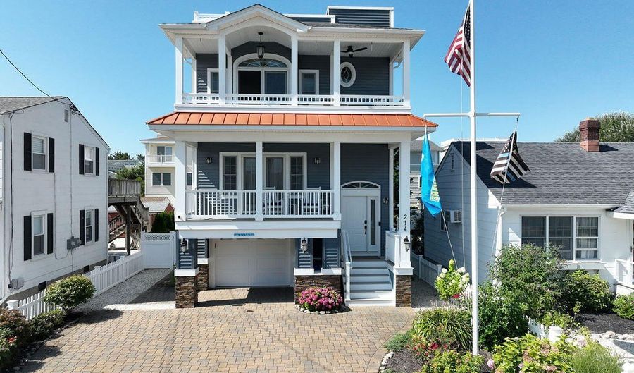 214 Iroquois Ave, Beach Haven, NJ 08008 - 4 Beds, 3 Bath