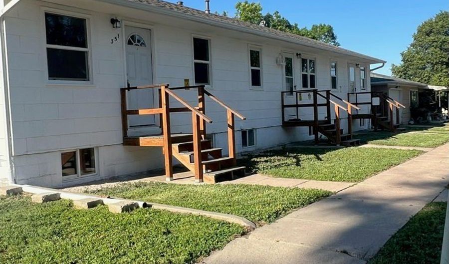 351 E 2nd St, Akron, CO 80720 - 5 Beds, 5 Bath