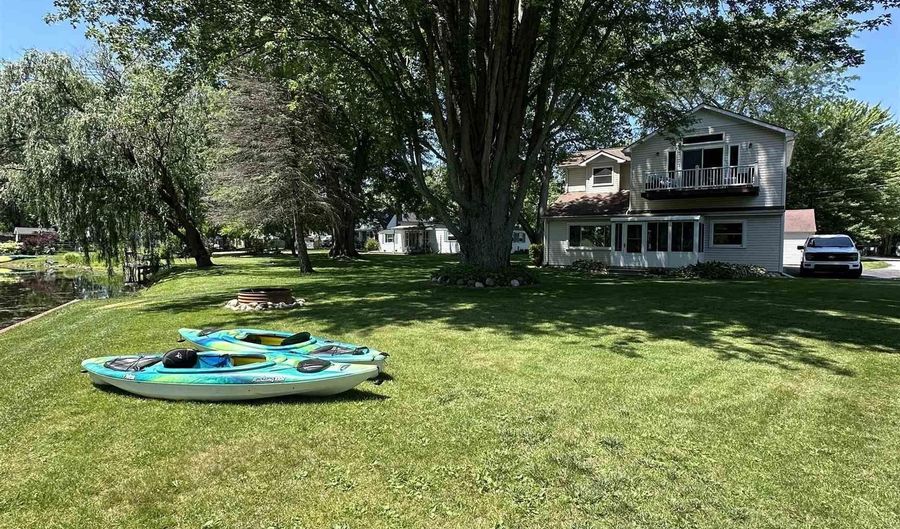 2100 Michigan, Algonac, MI 48001 - 3 Beds, 2 Bath
