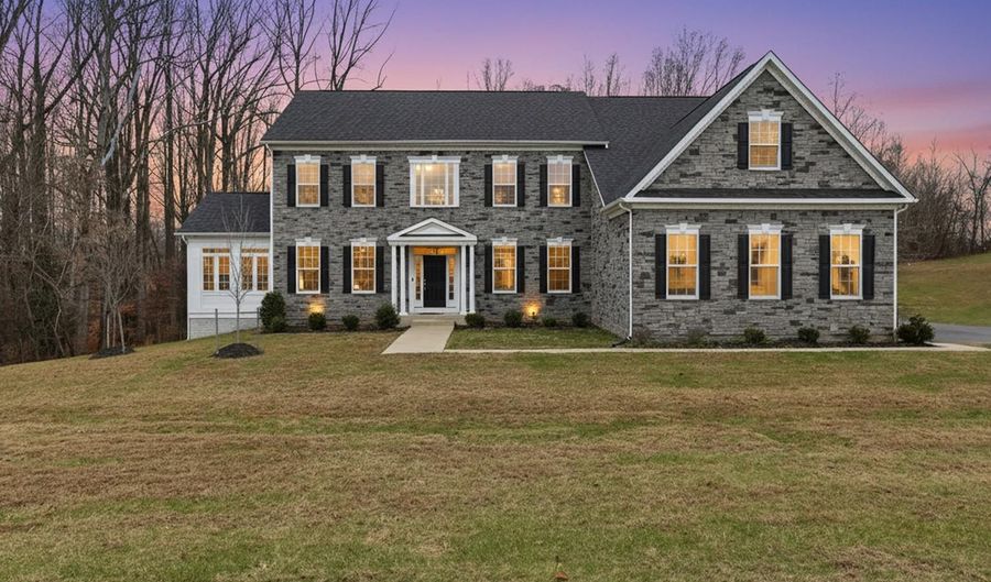 15504 OVER LAND Ct, Aquasco, MD 20608 - 4 Beds, 5 Bath