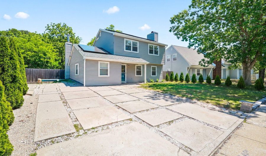 3 Ocean Ave, Barnegat, NJ 08005 - 3 Beds, 1 Bath