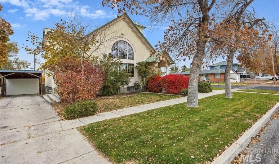 200 N 8th, Buhl, ID 83316 - 6 Beds, 4 Bath