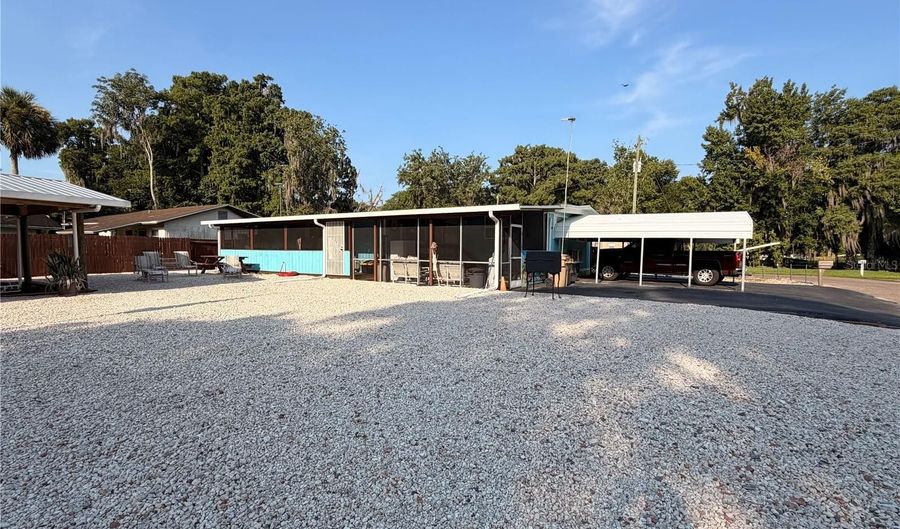 56350 ACORN Rd, Astor, FL 32102 - 3 Beds, 2 Bath