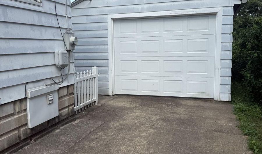80 S May Ave, Athens, OH 45701 - 2 Beds, 1 Bath