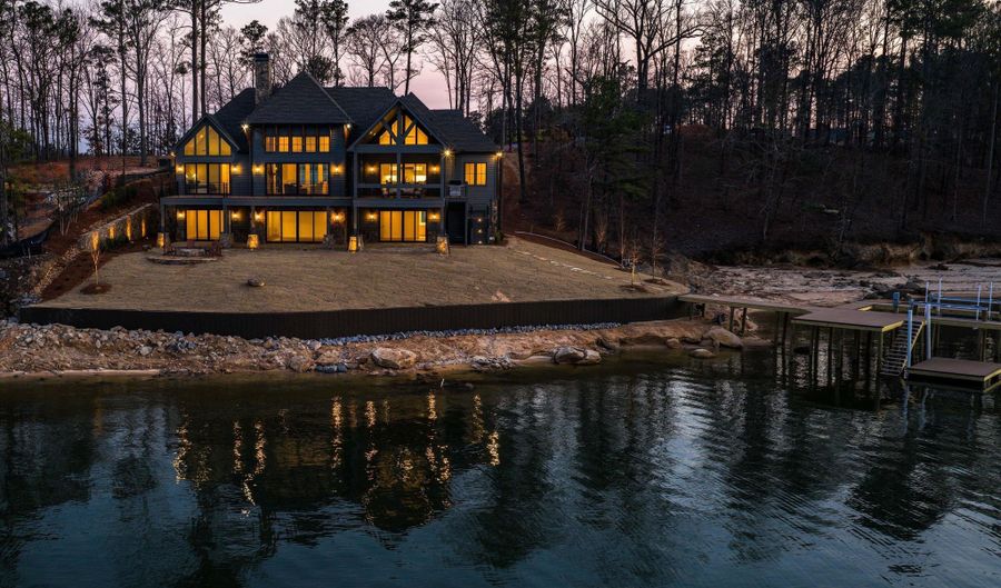 207 Heritage Pt N, Alexander City, AL 35010 - 5 Beds, 6 Bath