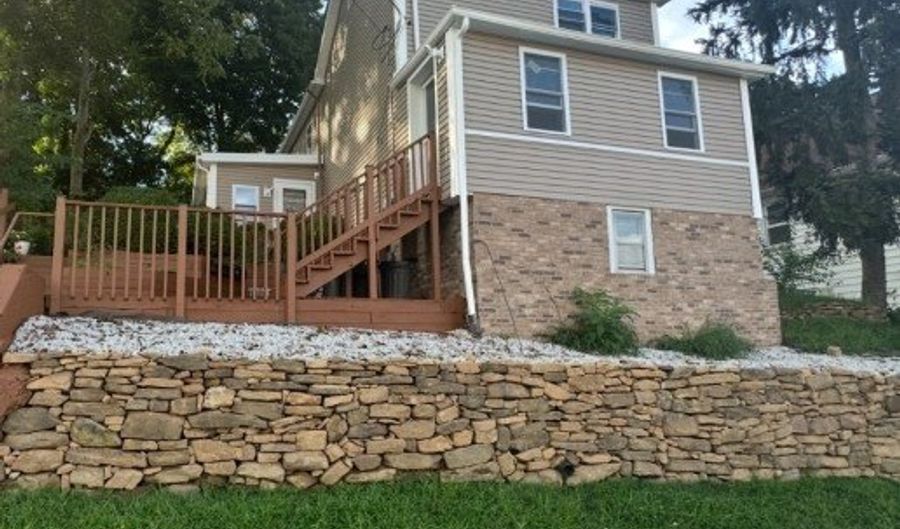 95 Thompson Ave B, Andover, NJ 07801 - 1 Beds, 1 Bath
