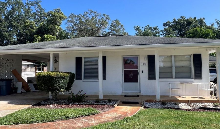 1238 WOODMERE Dr, Altamonte Springs, FL 32714 - 2 Beds, 1 Bath