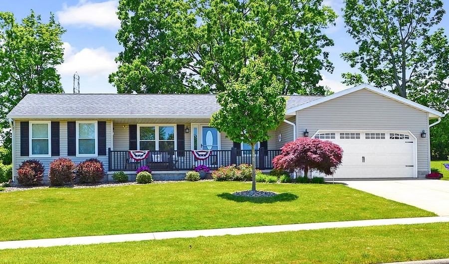 793 King Ridge Dr, Ashland, OH 44805 - 3 Beds, 2 Bath