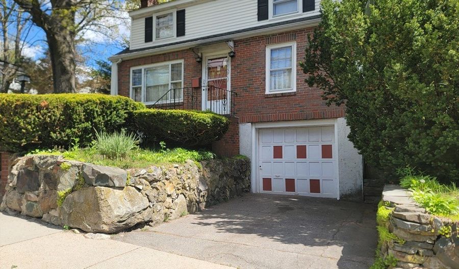 295 West St, Boston, MA 02136 - 3 Beds, 2 Bath