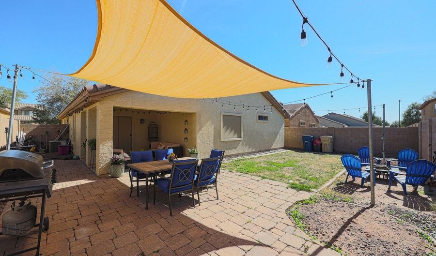 5268 S 239TH Dr, Buckeye, AZ 85326 - 4 Beds, 2 Bath