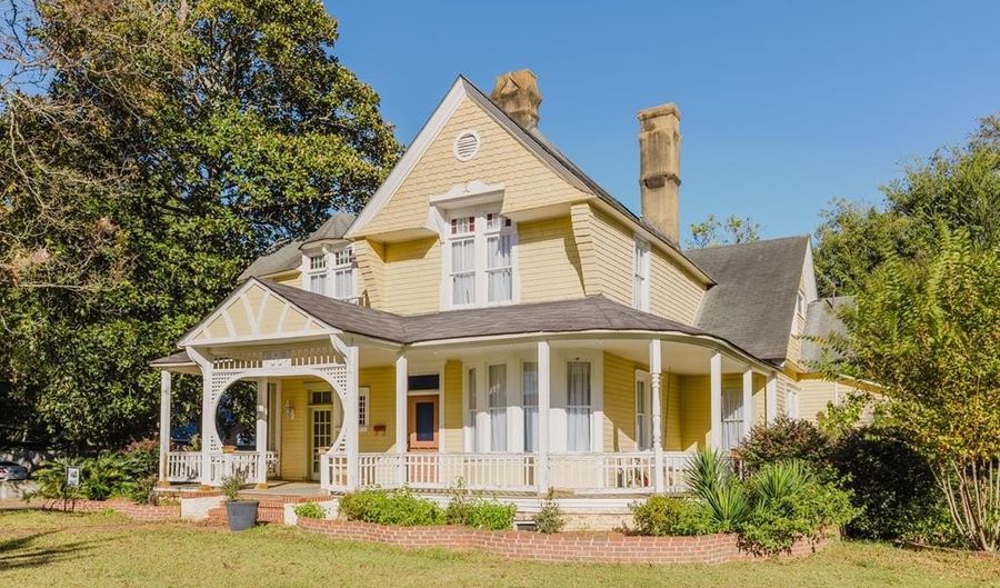 1202 S Lee, Americus, GA 31709 - 4 Beds, 3 Bath