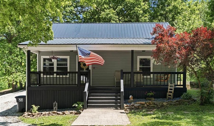 3856 Liberty Rd, Battletown, KY 40104 - 3 Beds, 1 Bath