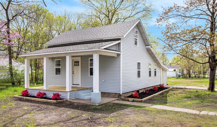 227 Delano St, Allegan, MI 49010 - 3 Beds, 1 Bath