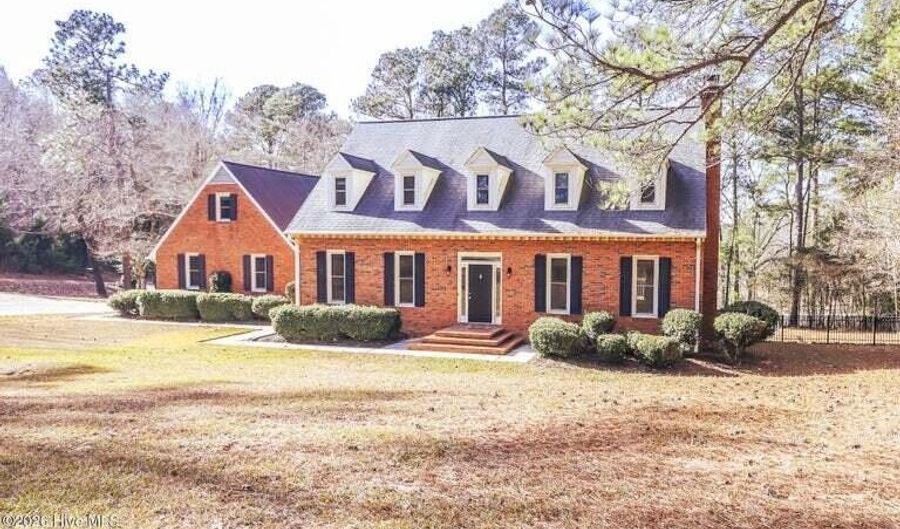 809 Houndslake Dr, Aiken, SC 29803 - 4 Beds, 3 Bath