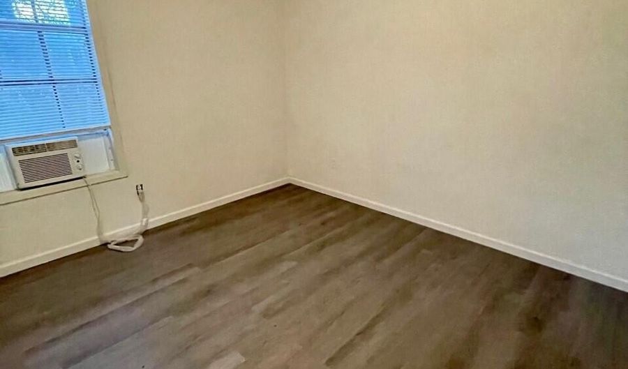 391 W Railroad 3, Arnaudville, LA 70512 - 2 Beds, 1 Bath