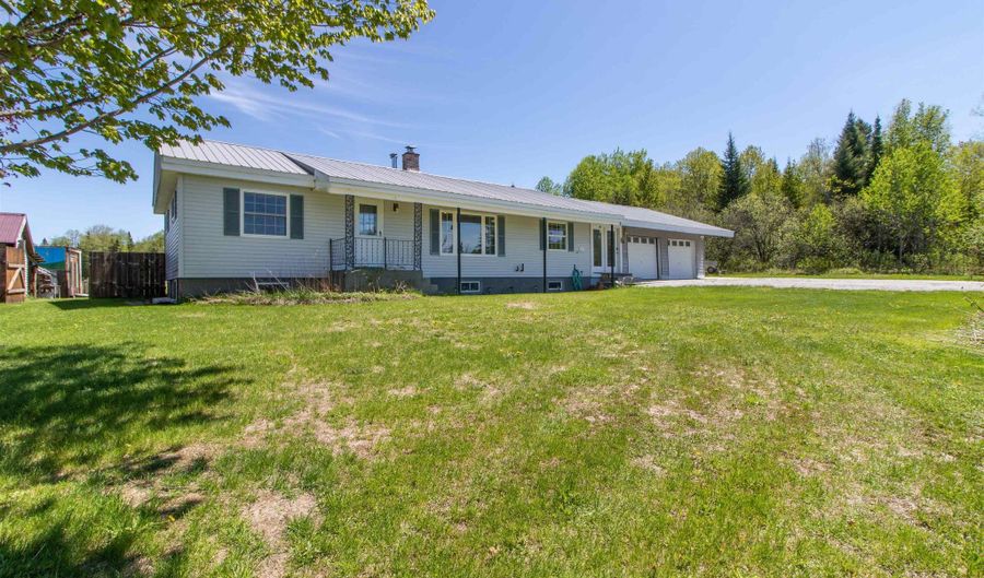 59 Cedar Wood Dr, Brighton, VT 05846 - 3 Beds, 2 Bath