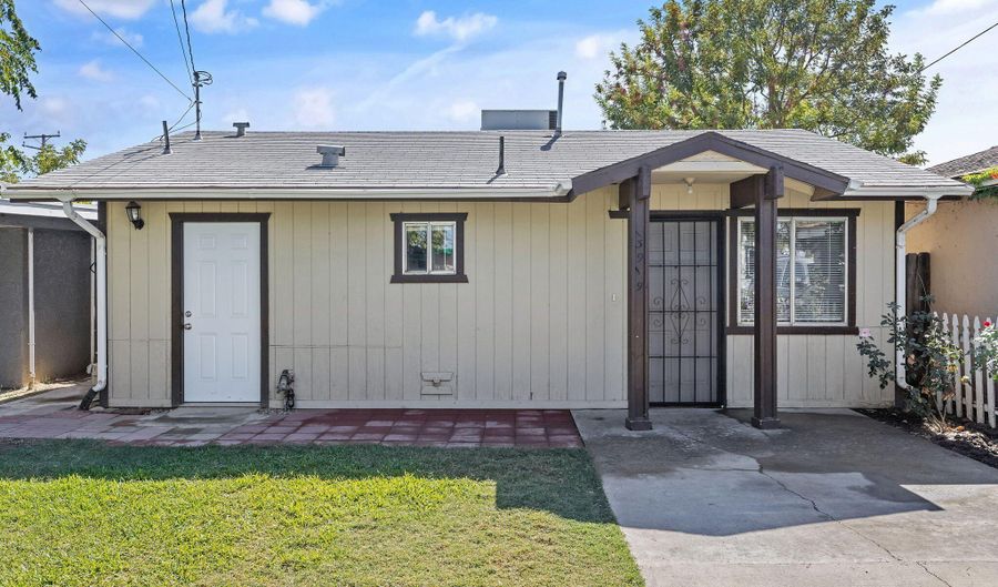13919 Highway Ave, Armona, CA 93202 - 1 Beds, 1 Bath