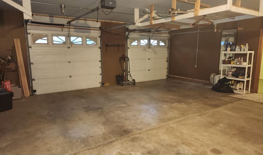 3689 MIDSTATE Rd, Felton, DE 19943 - 3 Beds, 2 Bath