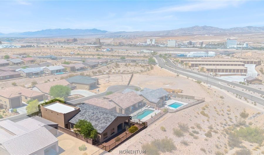 2641 Kingman Dr, Bullhead City, AZ 86429 - 3 Beds, 2 Bath