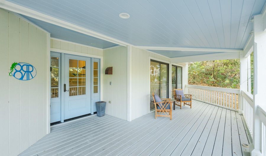 8 Racerunner Ct, Bald Head Island, NC 28461 - 5 Beds, 3 Bath