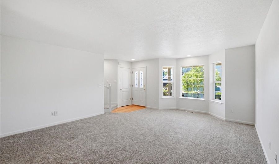 2533 21ST Ave, Albany, OR 97322 - 3 Beds, 3 Bath
