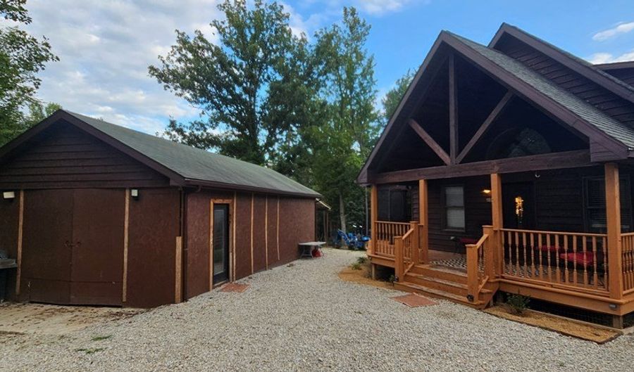 180 Lake Ridge Rd, Adams, KY 41201 - 2 Beds, 2 Bath