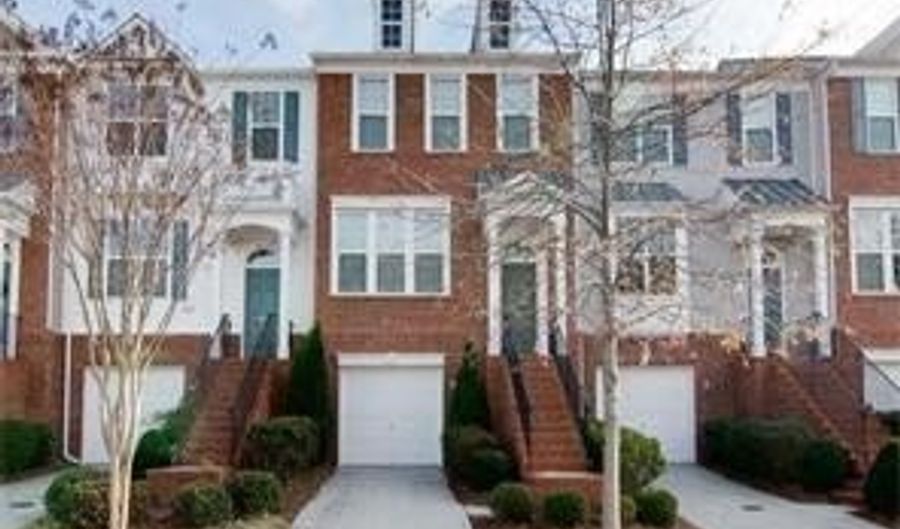 1012 Whittington Way, Alpharetta, GA 30004 - 3 Beds, 4 Bath