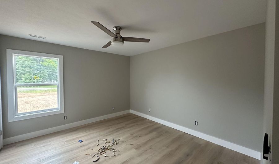 7519 State Rd 158, Bedford, IN 47421 - 3 Beds, 2 Bath